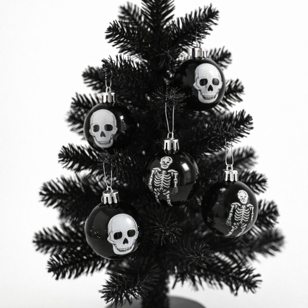 Celebrate It Halloween Christmas Skull Ornaments 5 Pc Set Gothic Spooky